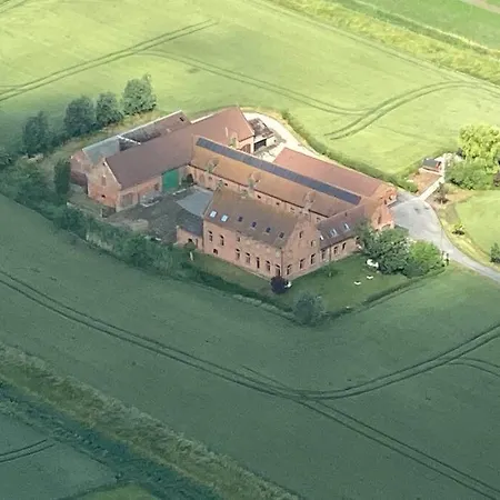 Vakantiehuis Chienmarin Healthfarm & Residences Anno 1712 ***** *