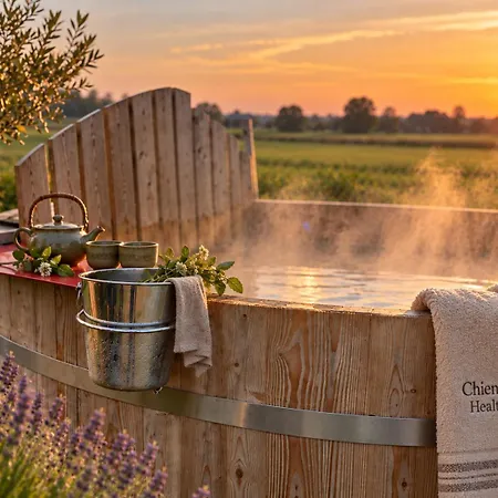 Chienmarin Healthfarm & Residences Anno 1712 ***** Holiday home *